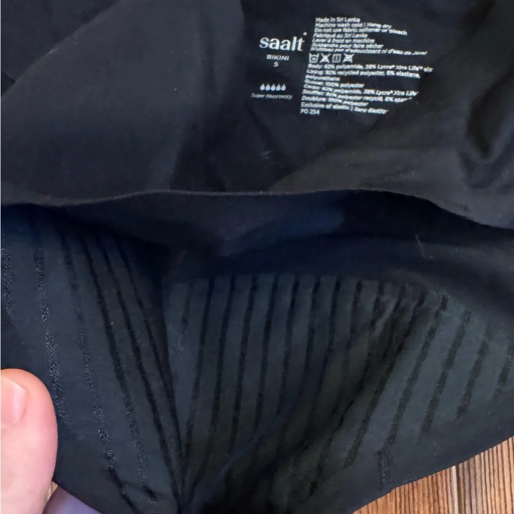 Saalt - Women’s Underwear Small never worn - Picture 4 of 9